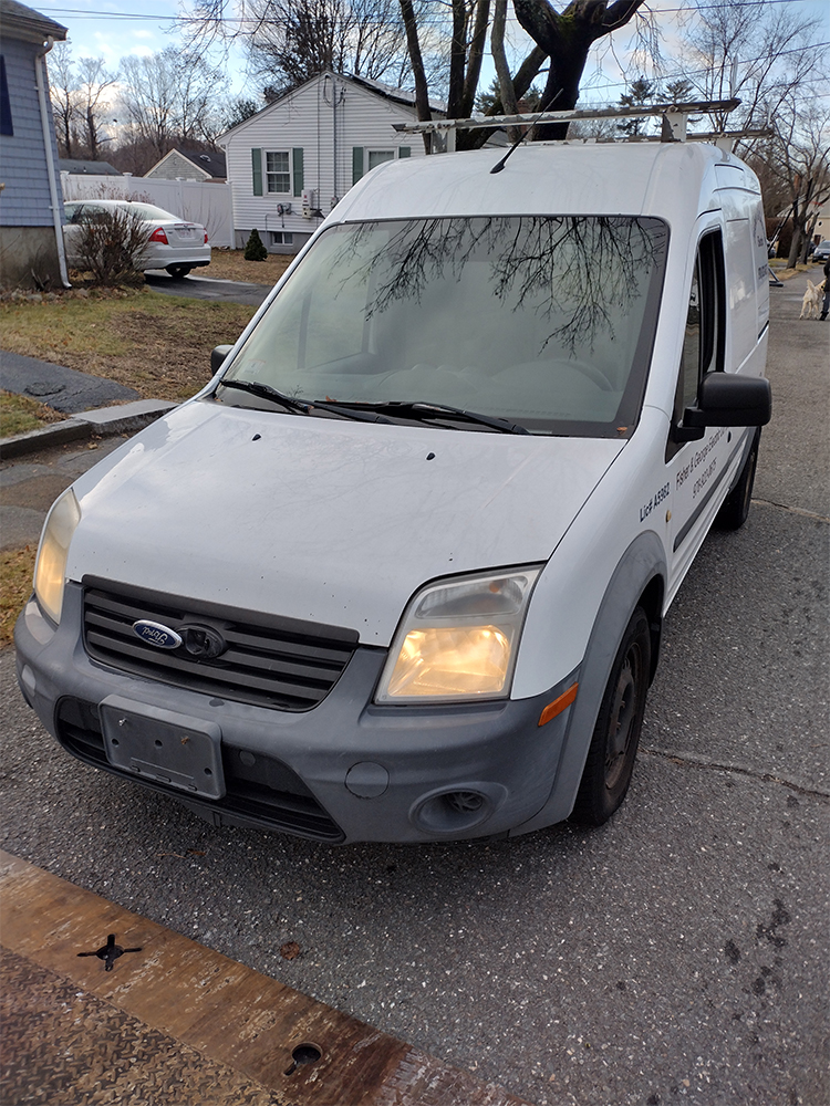 2003 Toyota Sequoia  $625